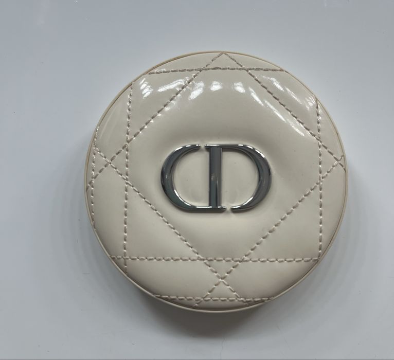 Dior rozświetlacz