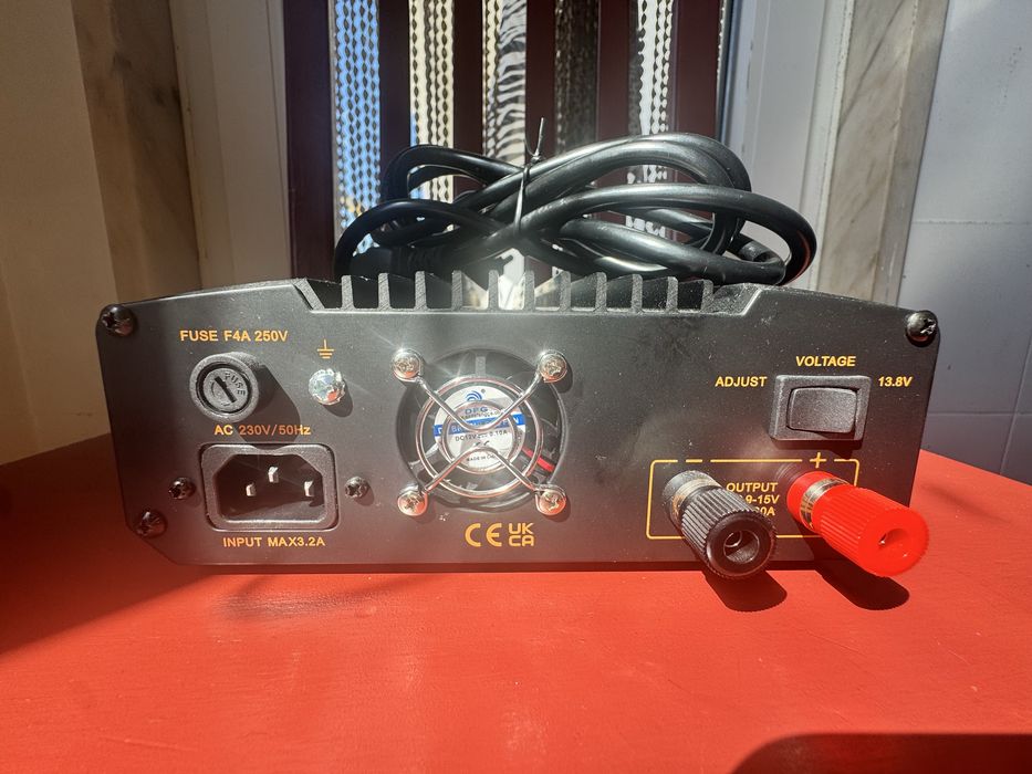 Alinco output max 30A