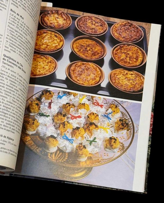 "Traditional Portuguese Cooking" de Maria de Lourdes Modesto -> NOVO