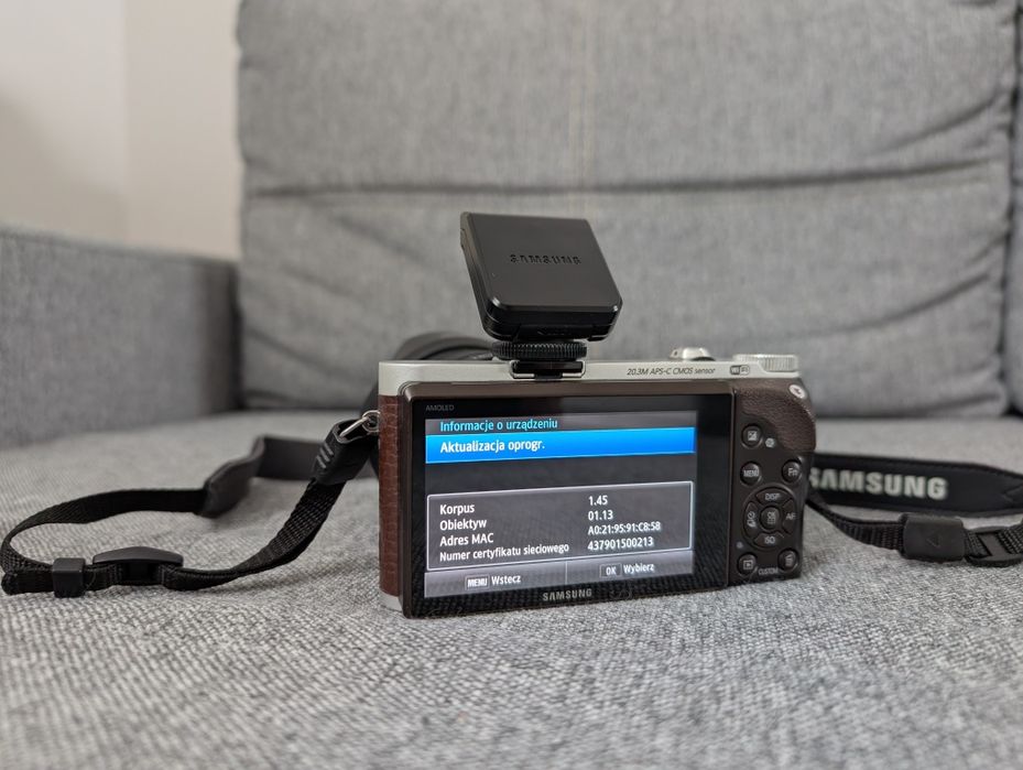 Aparat fotograficzny Samsung NX300