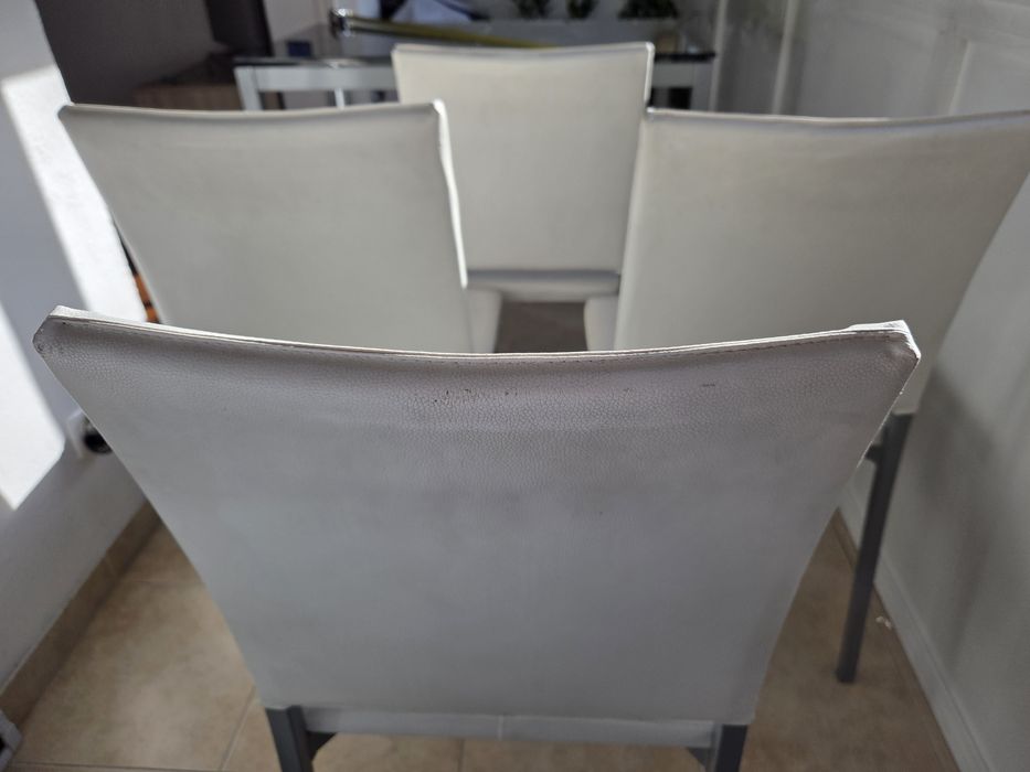 Conjunto de 4 cadeiras