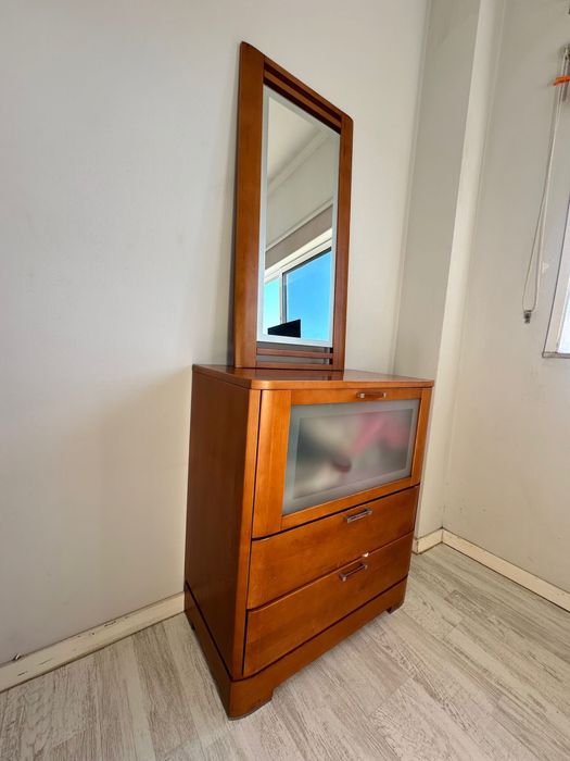 Armario com espelho para quarto