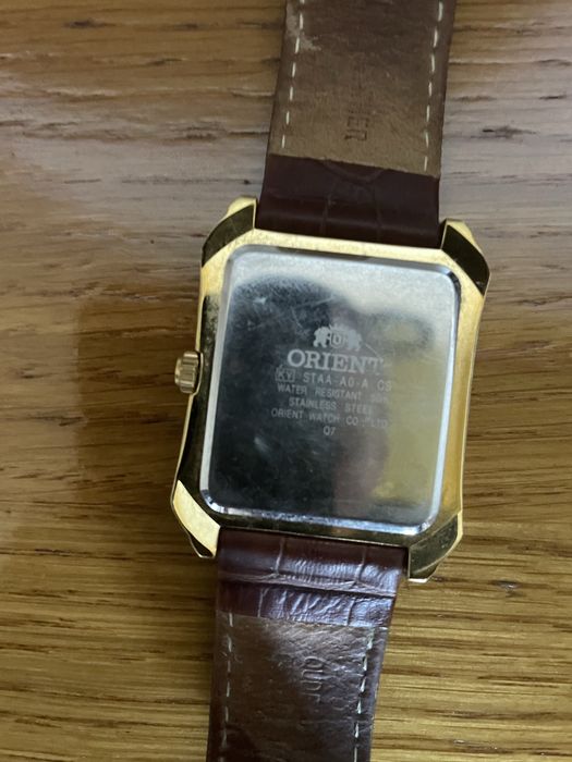 Продам годиник ручний