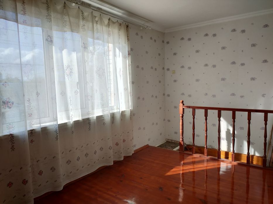 Продам будинок 177 кв. м. На Таращанському масиві