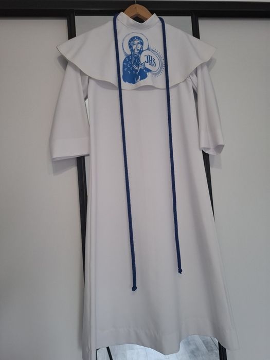 Alba komunijna dla chłopca lub dziewczynki.