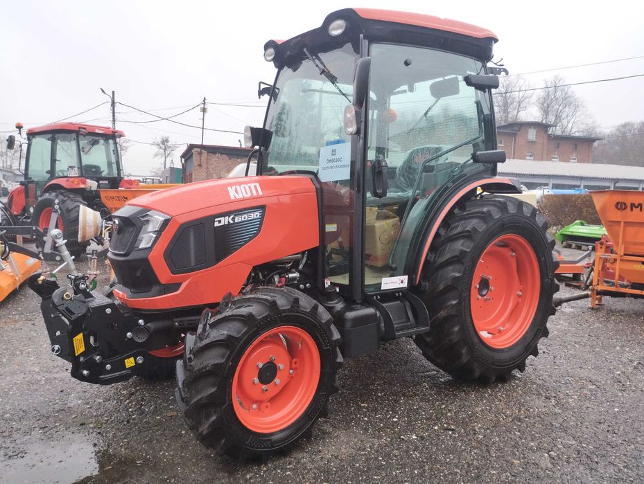 Fabrycznie NOWY Traktor KIOTI DK6030C Ciągnik 58 KM 7 Lat GWARANCJI