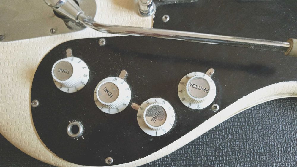 gitara Hofner 172