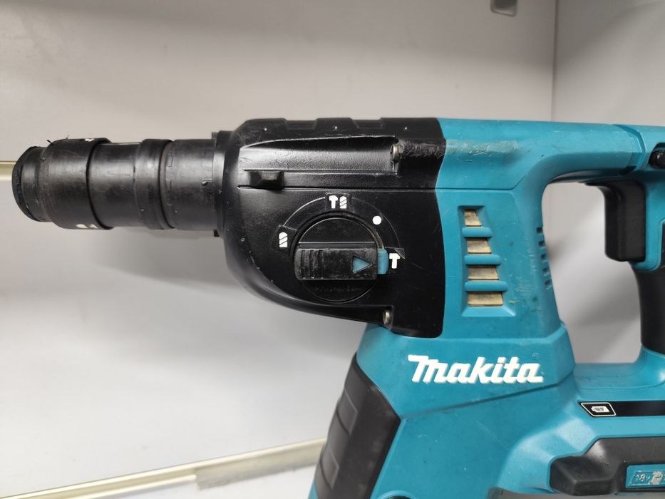 Makita DHR 264 потужний акумуляторний перфоратор Макіта оригінал