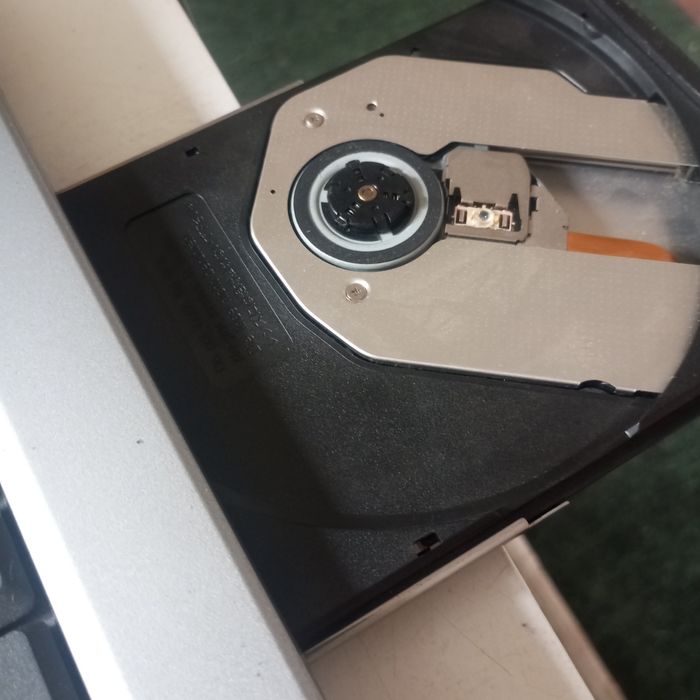 Ноут бук медион мд 98100