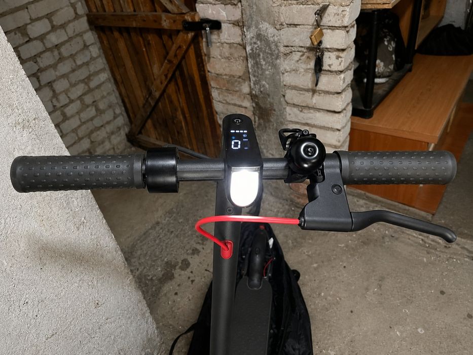Xiaomi Mi Electric Scooter Pro (M365 Pro) – sprawna, bardzo dobry stan