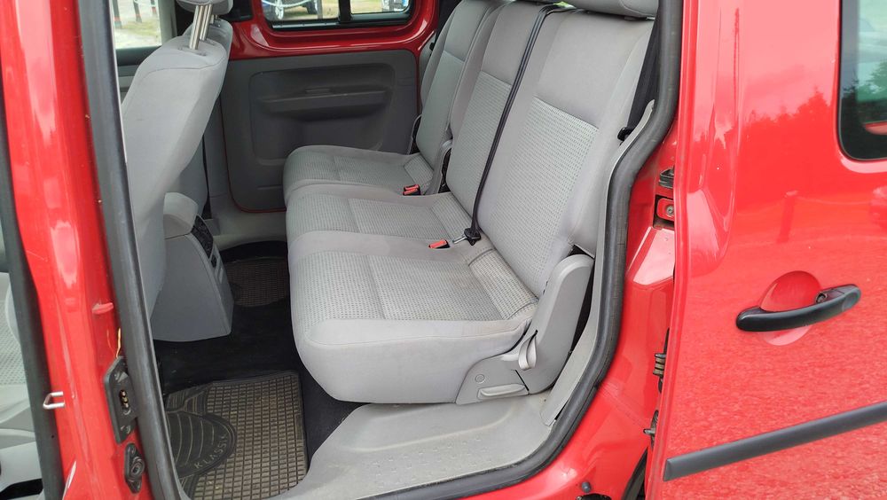 Volkswagen Caddy 1.4 MPI 80 KM LIFE. 5 Miejsc 2x Przesuwane Drzwi.