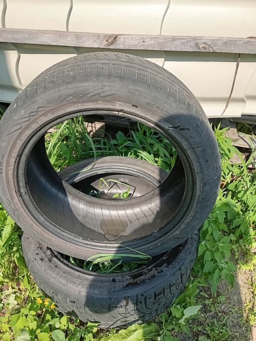 Продам резину на докат 245/45/18Nokian