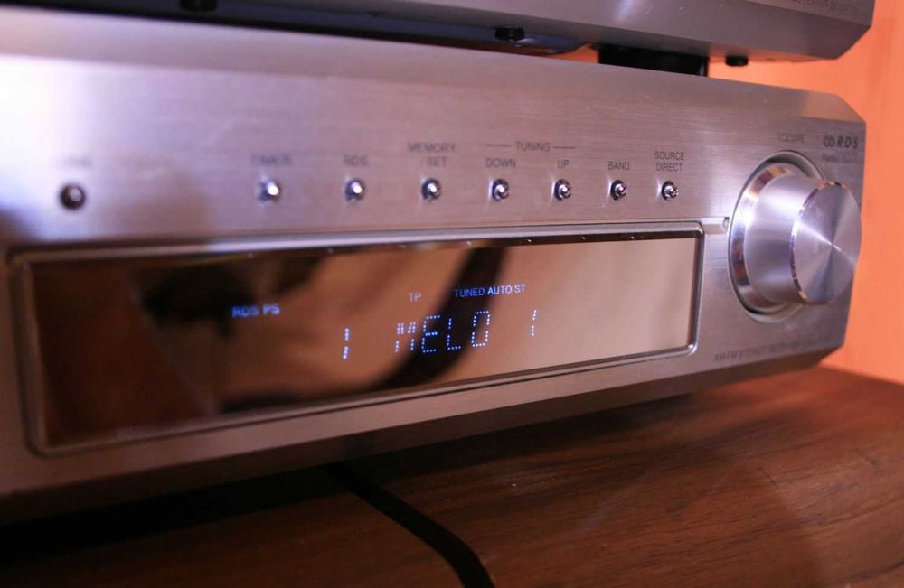 Elegancki zestaw Denon z pilotem Wzmacniacz Tuner CD