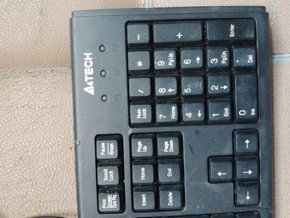 Продам клавиатуру для ПК