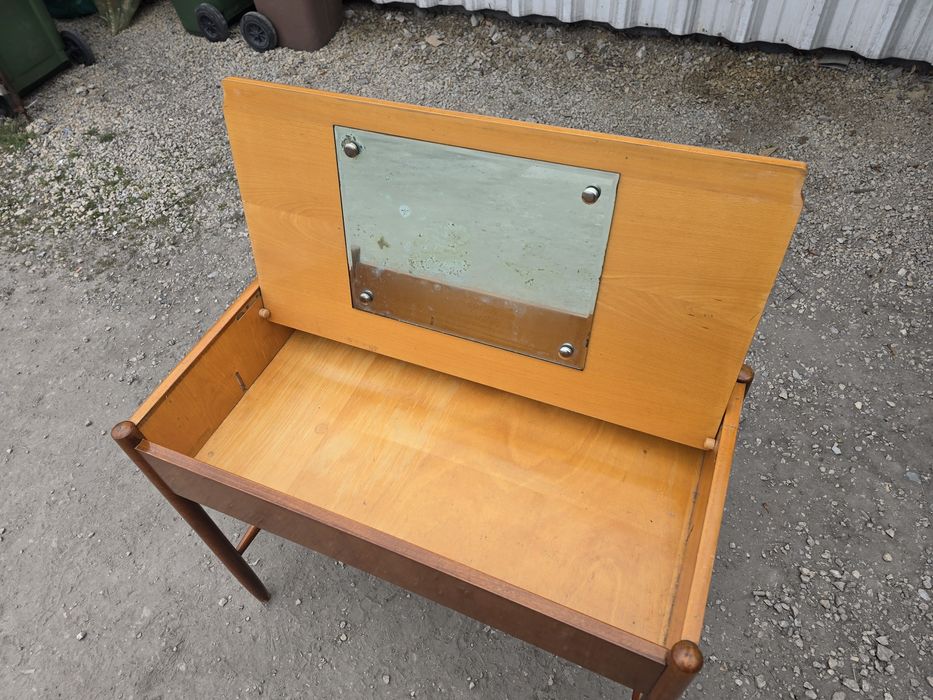 Konsola toaletka prl transport