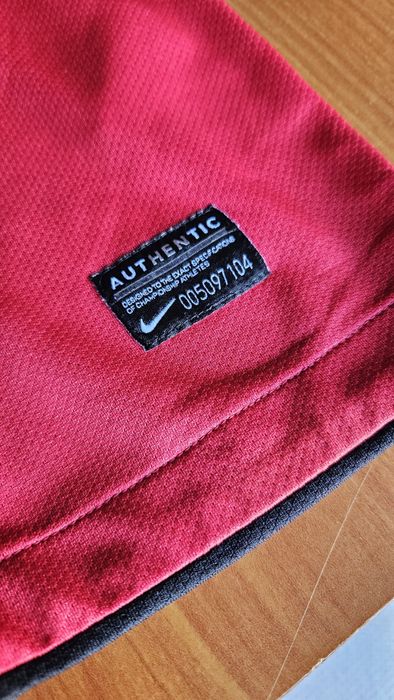 Camisola Manchester United 2010/11 Nike AUTHENTIC – Tamanho L – Nova