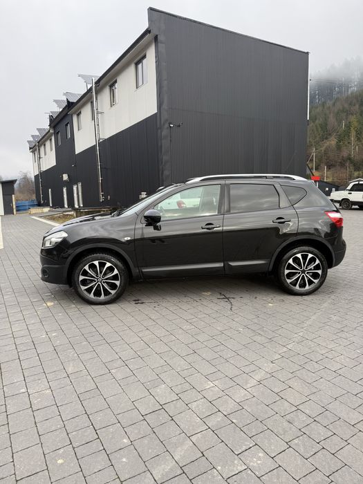 Кросовер Nissan Qashqai