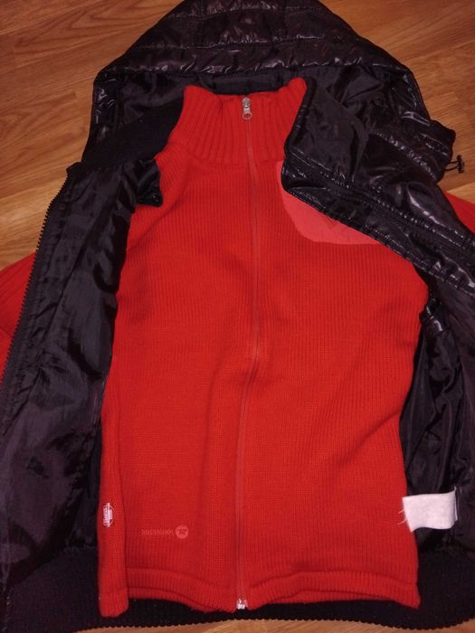 Безрукавка чорна S Жилетка 44р. черная Terranova