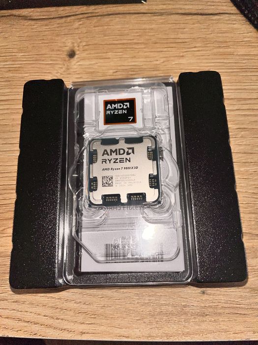 Procesor AMD ryzen 7 9800x3d