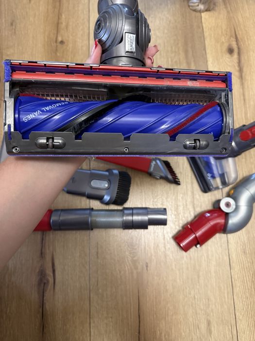 Dyson v12 detect slim