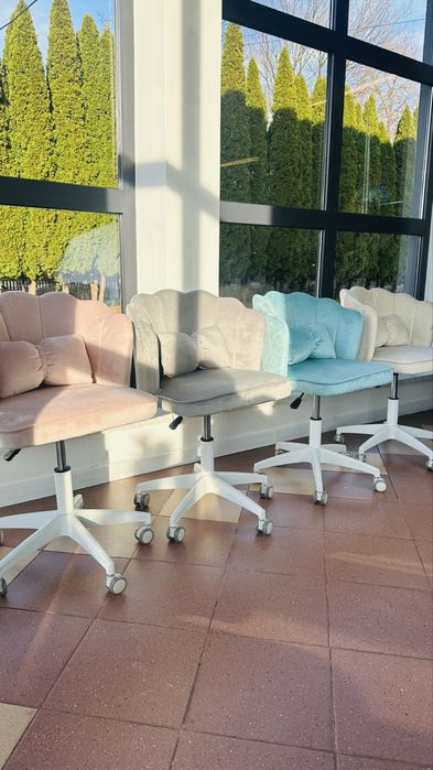 Крісло обертове дитяче JUST SIT BUENO