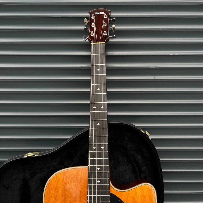 Gitara YAMAHA A5M ARE VN + Pokrowiec + Stroik + Dekiel Komplet Baterii