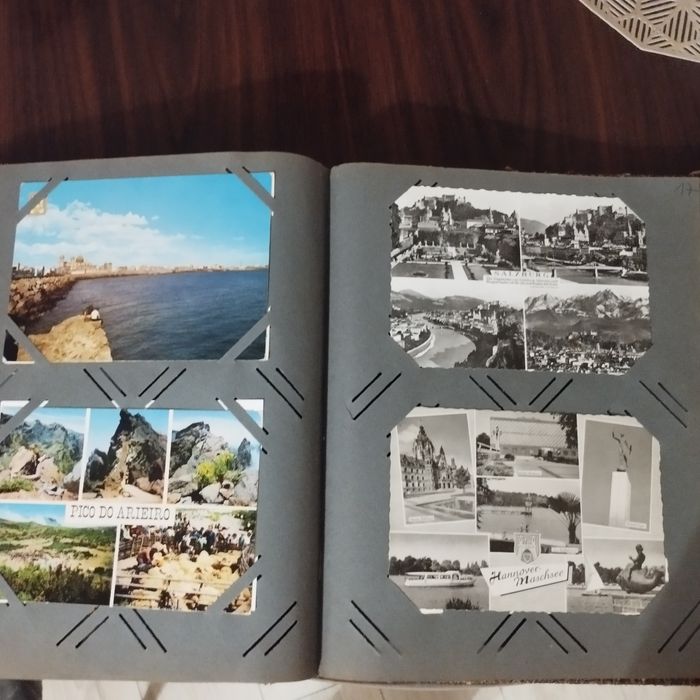 Album z pocztówkami 84 szt.