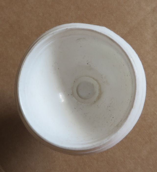 Gazoniki plastikowe białe