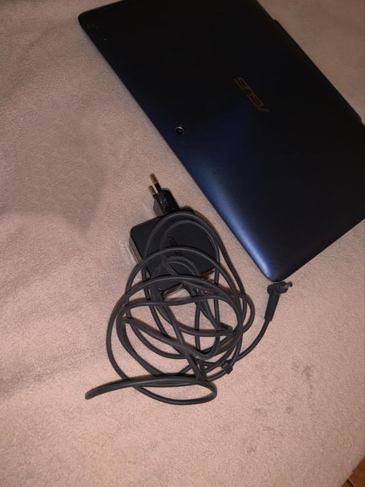 Asus Trabsformer Book