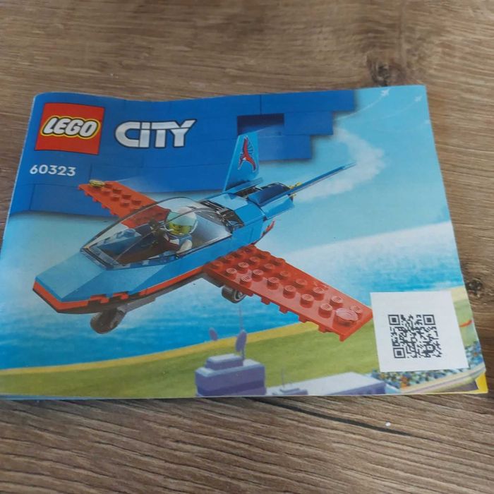 LEGO City Каскадерський літак (60323). лего сіті