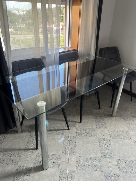 Mesa jantar em vidro