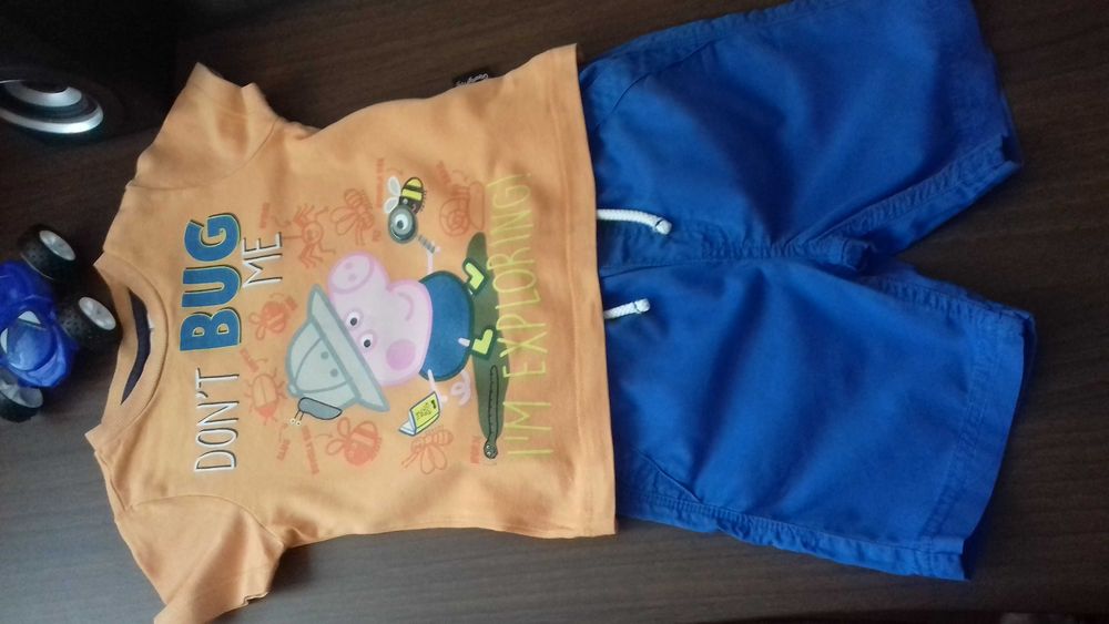 Футболка Peppa pig 2-3 года.