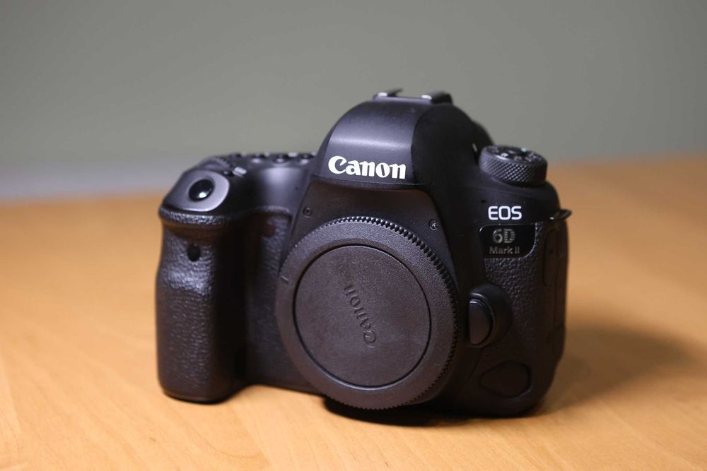 canon 6d mark 2 - купити цифрові фотокамери - Ціна на OLX.ua