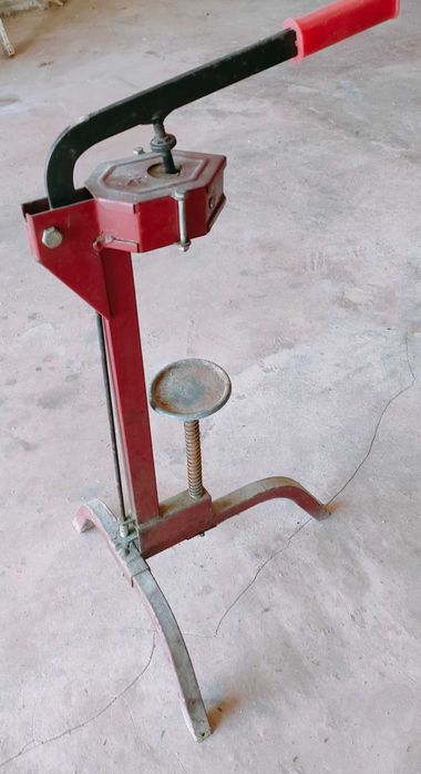 Maquina para engarrafar vinho usada