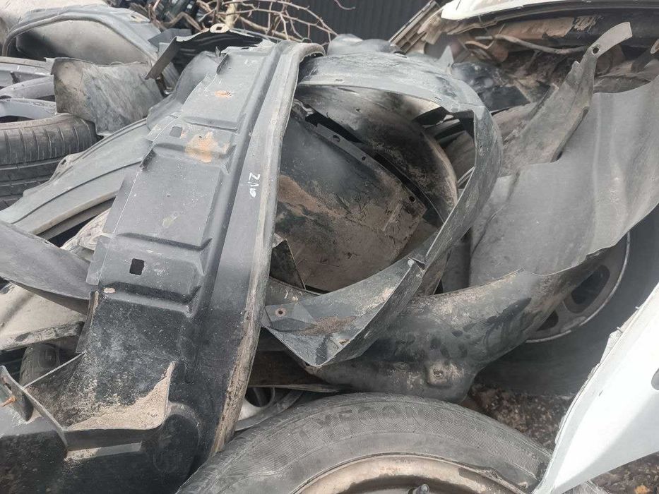 Підкрилок передній задній правий лівий марки авто в описі
