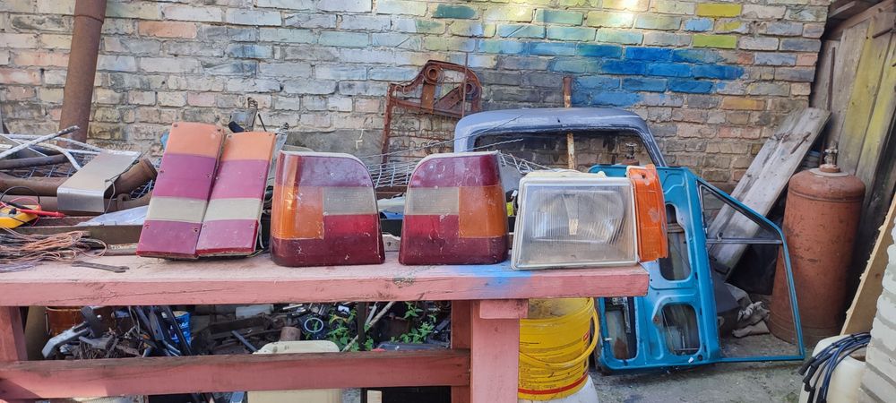 Продам фанарі заз Славута Таврія пікап