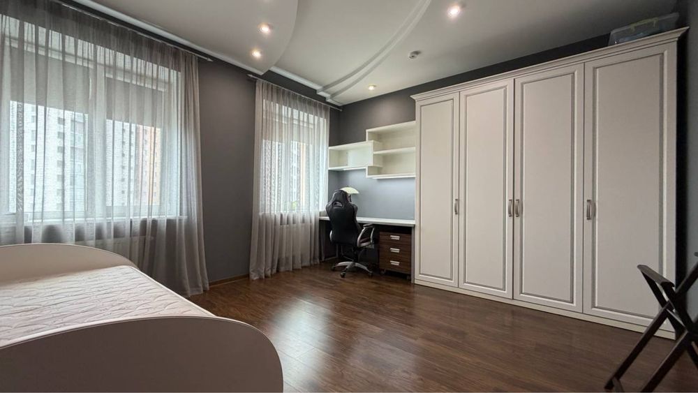 Квартира 136м2 Дом Крейнина, Центр