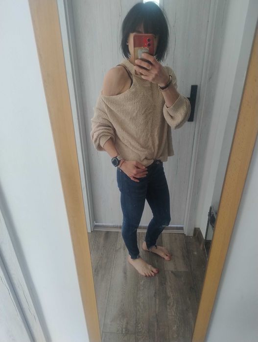 Bluzka sweter złota z wycięciami Only rozmiar M