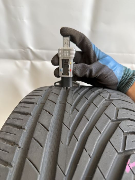 235/40/18 Uniroyal RainSport 3 95Y 2017R (131)