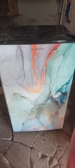 Продам холодильник Klarshtein Art