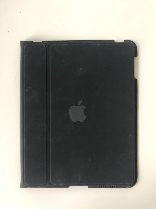 Etui oryginalne 9,7”dla Ipad 1 generacji