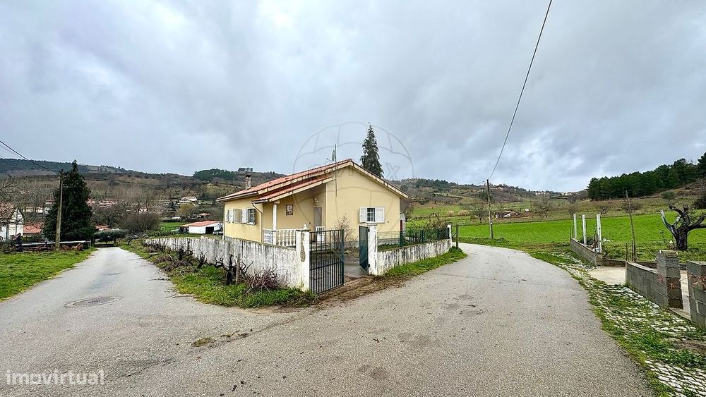 Moradia T2 para venda