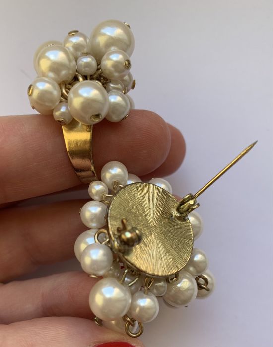 Набор на свадьбу, выпускной, праздник - брошь и кольцо "под жемчуг"