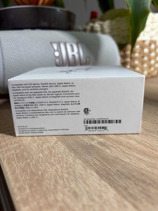 Apple AirPods Pro 2 with MagSafe Charging Case (USB-C) Нові. Оригінал. Запаковані.