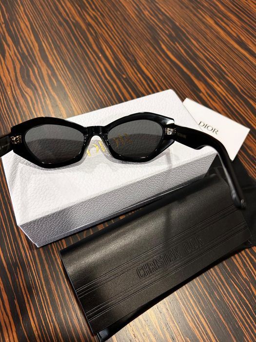 Óculos de sol Dior Signature B1U original Como Novos