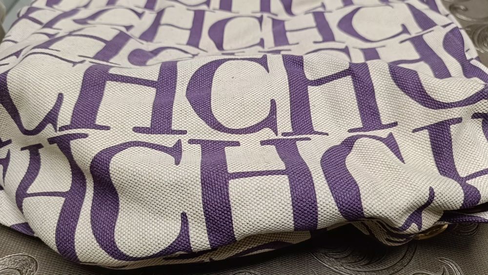 Mala Carolina Herrera