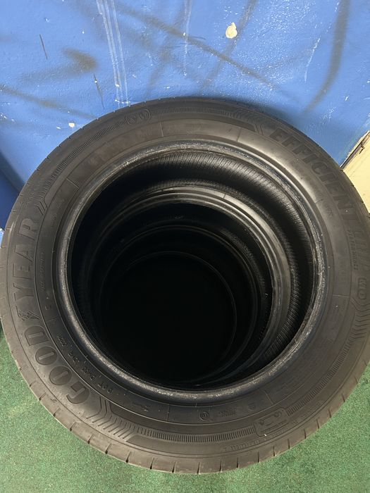 Opony letnie 17 Good Year efficient