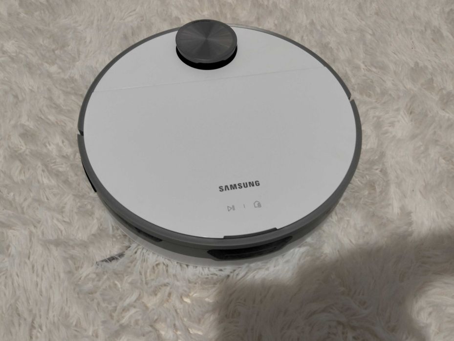 Продам робота-пилососа Samsung Jet Bot (модель VR30T80313)