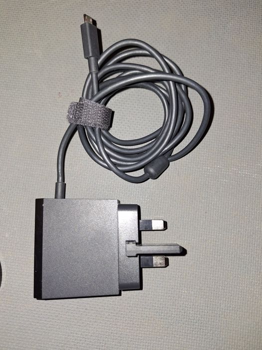 Chromcast  4K z podłączeniem na kabel