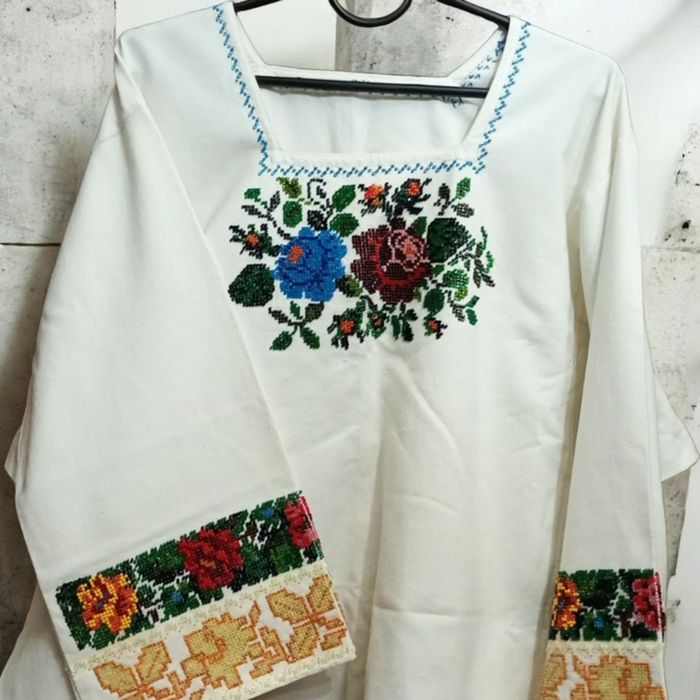 Сорочка вишита, ручна робота